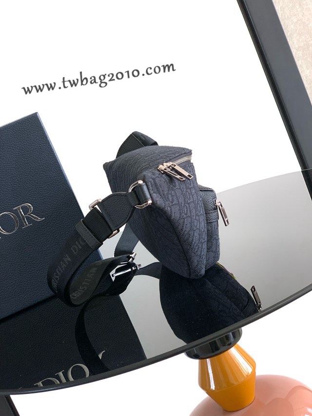 Dior专柜新款AND KAWS限定系列迪奥高仿原单Rider2.0拉链式腰包 djfk1731